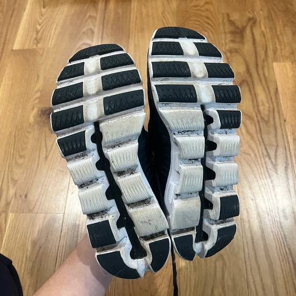 Women’s on cloud sneakers - Picture 5 of 5